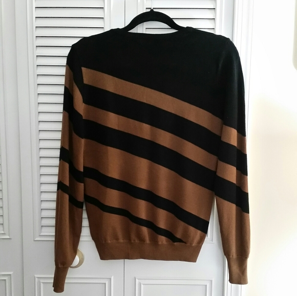Premise Studio sweater - Picture 2 of 4
